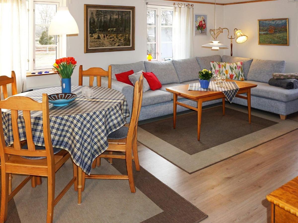 6 Person Holiday Home In Alsterbro Kättilstorp Extérieur photo